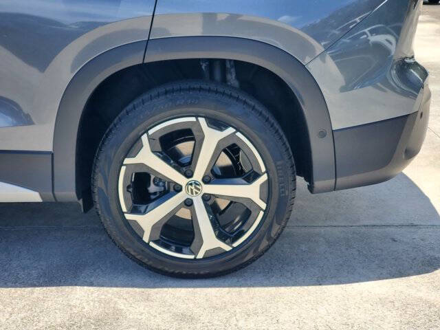 2025 Volkswagen Tiguan SE 4Motion