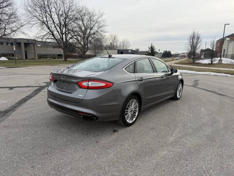 2014 Ford Fusion SE