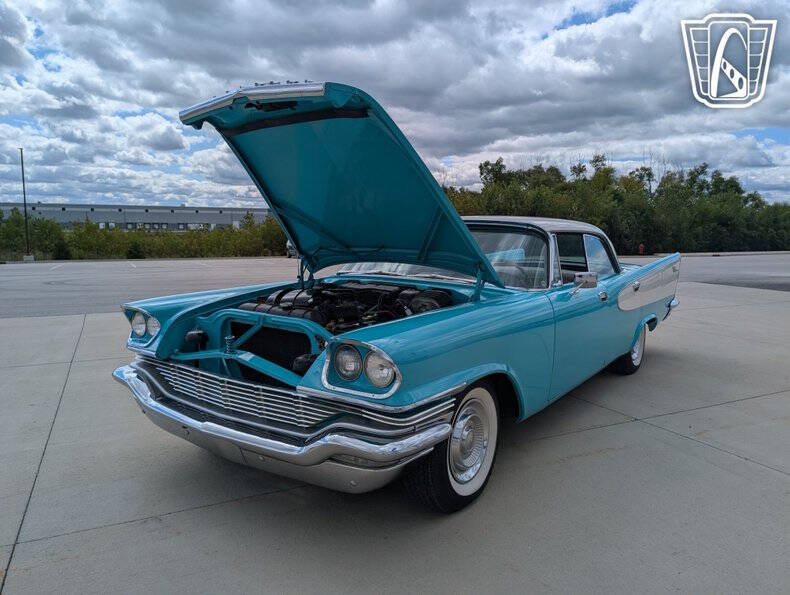 1957 Chrysler Windsor