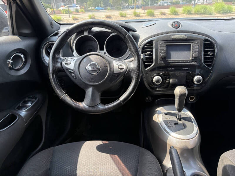 2011 Nissan JUKE SL
