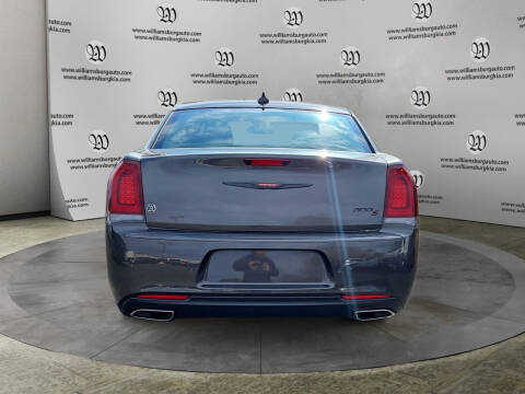 2023 Chrysler 300 S V6