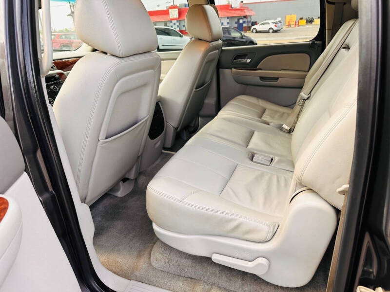 2010 Chevrolet Suburban LT