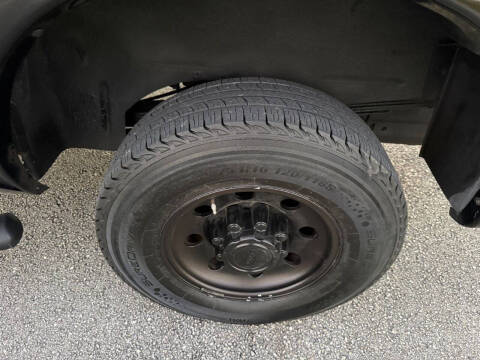 2004 Ford Excursion Eddie Bauer