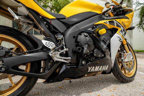 2006 Yamaha R1 & YSR80