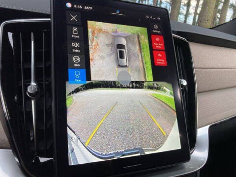 2025 Volvo XC90 T8 Plus Bright Theme 7P