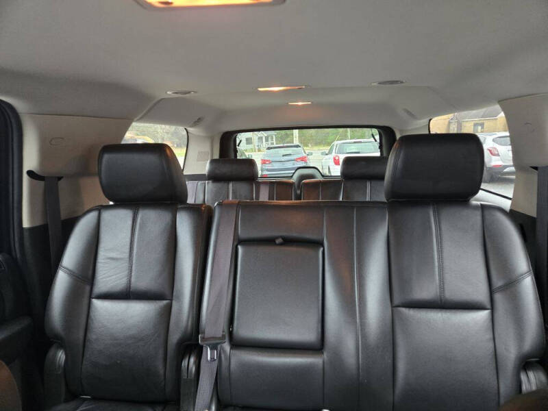 2013 Chevrolet Suburban LT