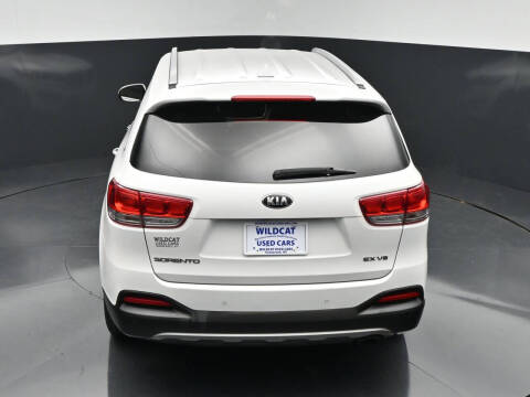 2017 Kia Sorento EX V6
