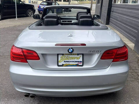 2012 BMW 3 Series 328i
