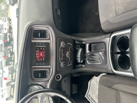 2015 Dodge Charger SE