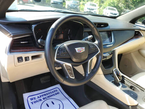 2018 Cadillac XT5 Luxury