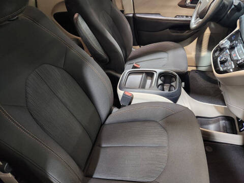 2018 Chrysler Pacifica Touring Plus