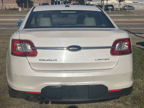 2010 Ford Taurus Limited