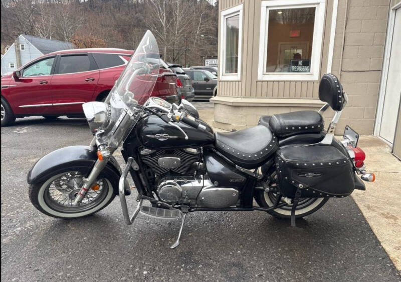 2006 Suzuki Boulevard