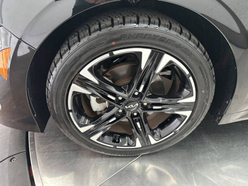 2022 Kia K5