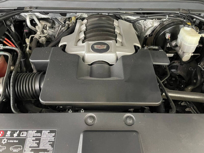 2017 Cadillac Escalade Luxury