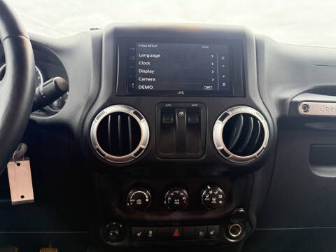 2013 Jeep Wrangler Sahara