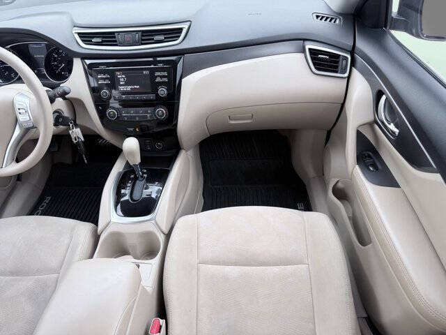 2015 Nissan Rogue