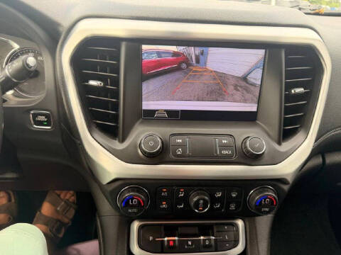 2020 GMC Acadia SLT