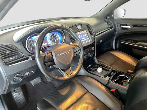 2022 Chrysler 300 S V6