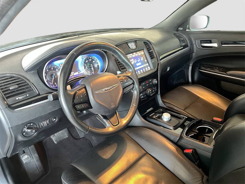 2022 Chrysler 300 S V6