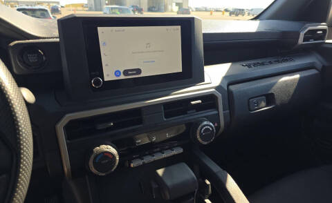 2024 Toyota Tacoma SR