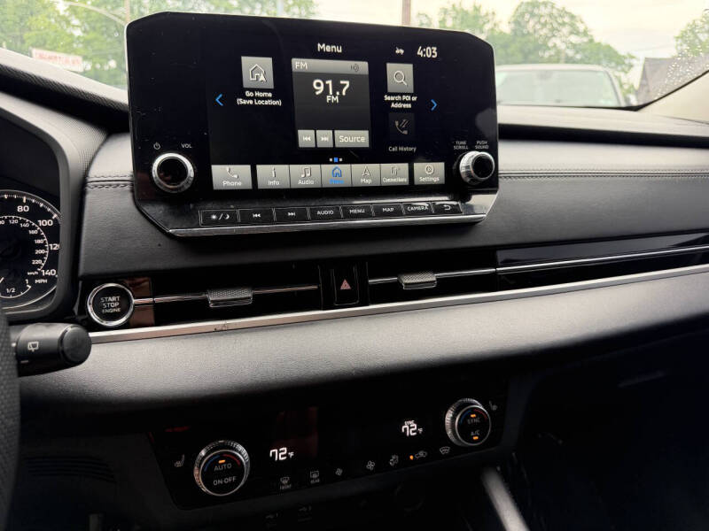 2022 Mitsubishi Outlander SE