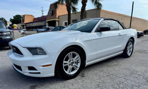2014 Ford Mustang V6