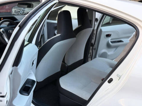 2012 Toyota Prius c One