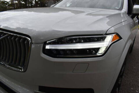 2024 Volvo XC90 Recharge T8 Plus Bright Theme 7P