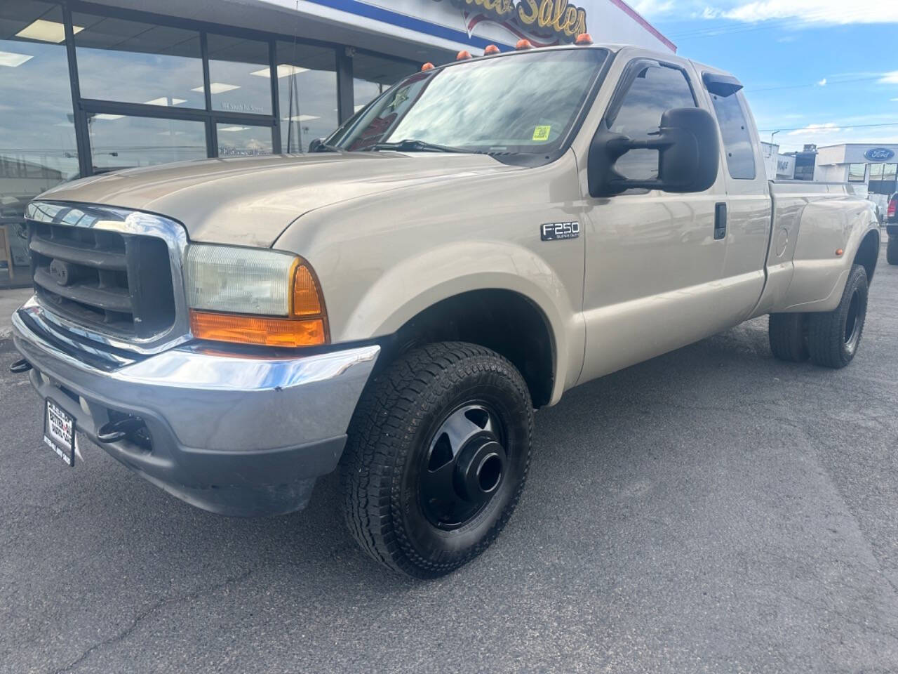 2001 Ford F-350 Super Duty for sale at Autostars Motor Group in Yakima, WA