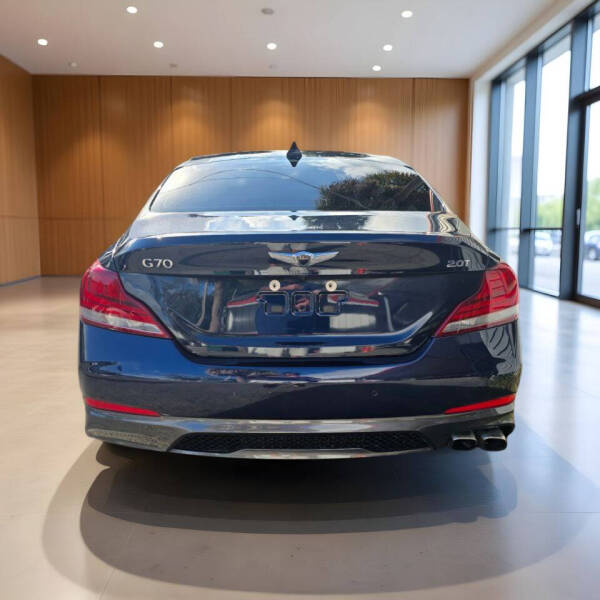 2020 Genesis G70 2.0T