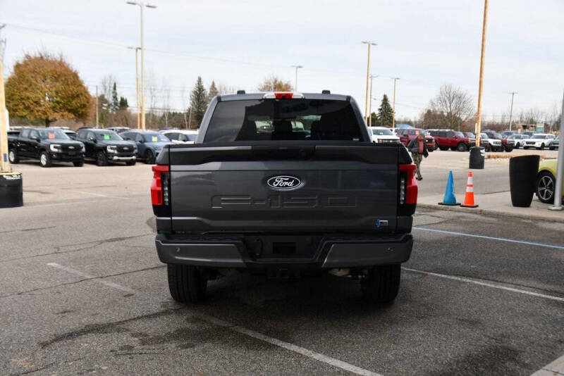 2025 Ford F-150 Lightning XLT