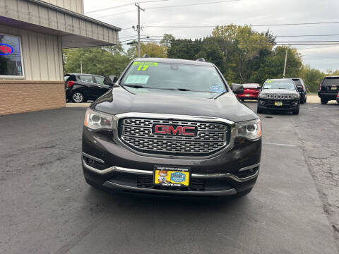 2017 GMC Acadia Denali