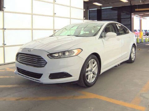 2016 Ford Fusion for sale at Auto Plaza in Irving TX