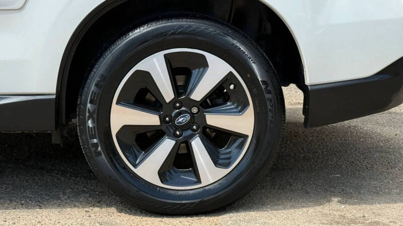 2017 Subaru Forester 2.5i Limited