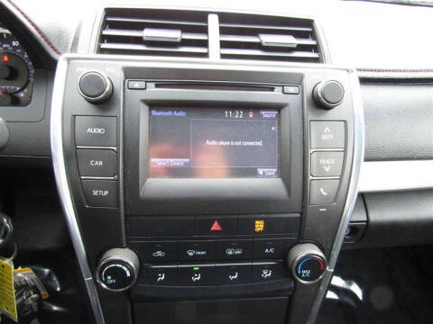 2016 Toyota Camry SE