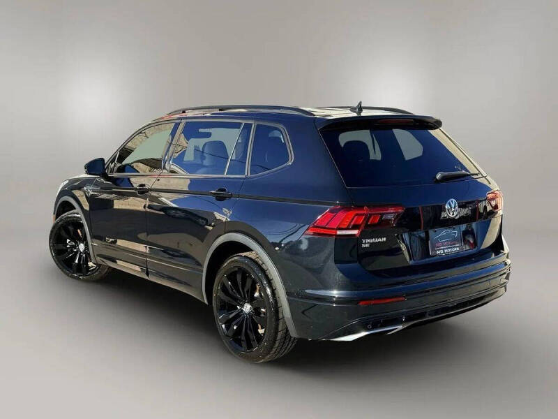 2020 Volkswagen Tiguan SE R-Line Black