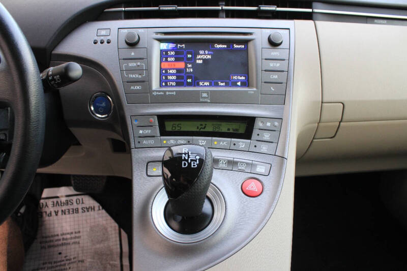 2014 Toyota Prius Four