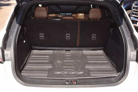 2021 Lincoln Nautilus Reserve