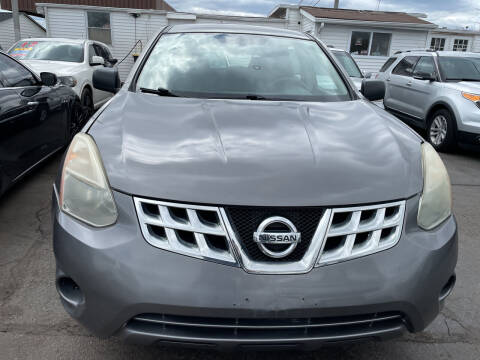 2013 Nissan Rogue for sale at Nissi Auto Sales in Waukegan IL
