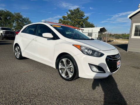 2013 Hyundai Elantra GT for sale at GILBERT MOTORS USA LLC in Union Gap WA