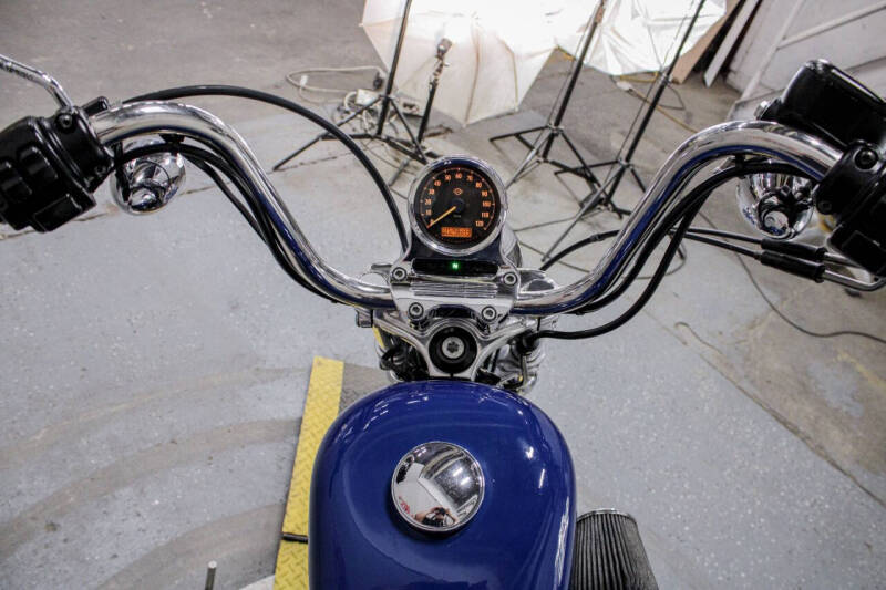 2014 Harley-Davidson Seventy-Two