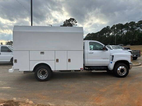 2024 Chevrolet Silverado 5500HD