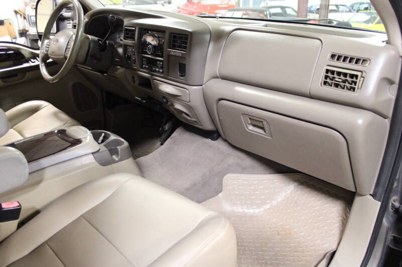 2004 Ford Excursion Limited