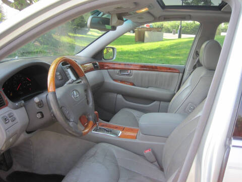2003 Lexus LS 430