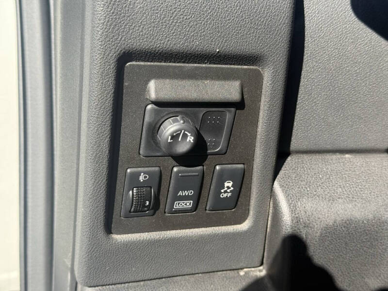 2011 Nissan Rogue SV