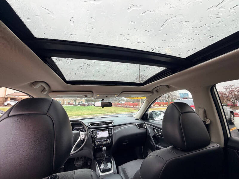 2015 Nissan Rogue SV