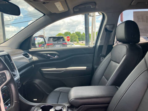 2021 GMC Acadia SLT