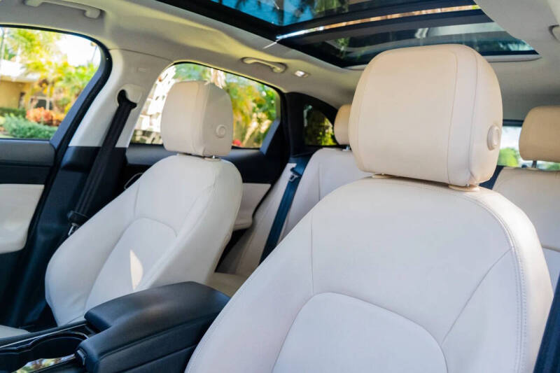 2017 Jaguar F-PACE 35t Premium