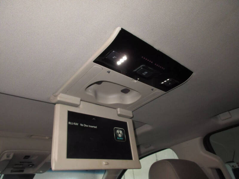 2015 Chevrolet Suburban LTZ